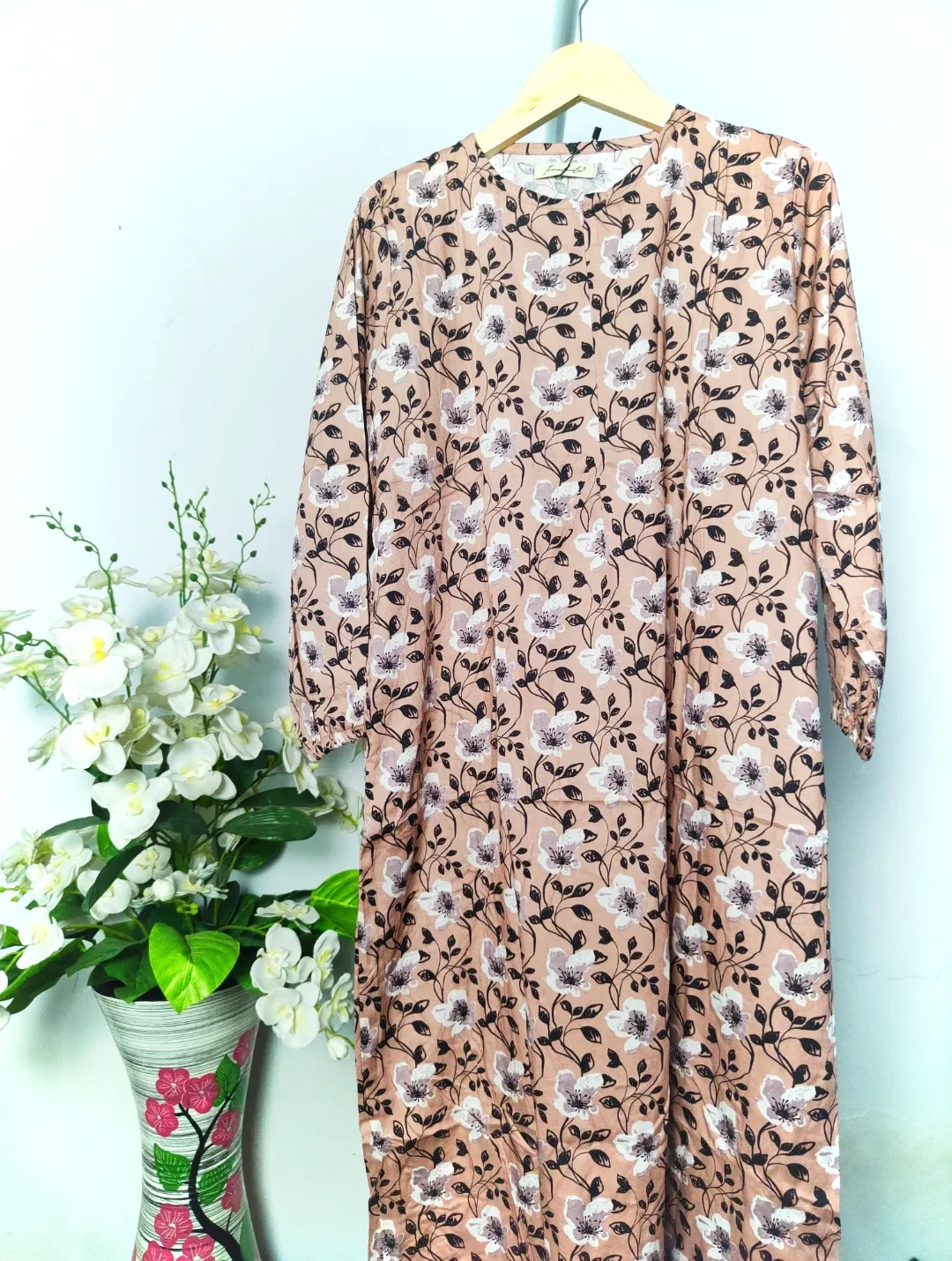Midi Dress Lengan Panjang Motif F